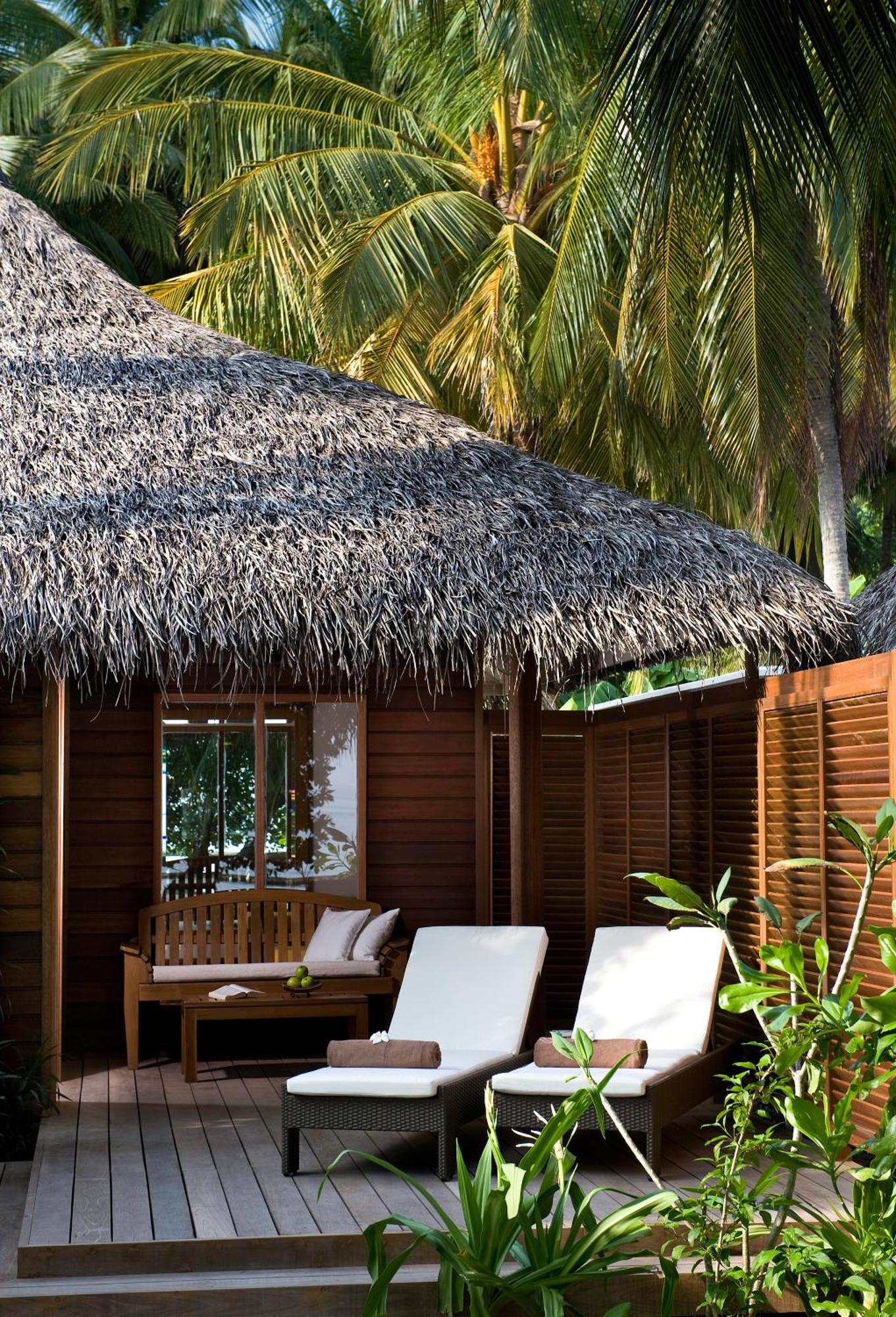 Kuramathi Maldives 4* Rasdhoo